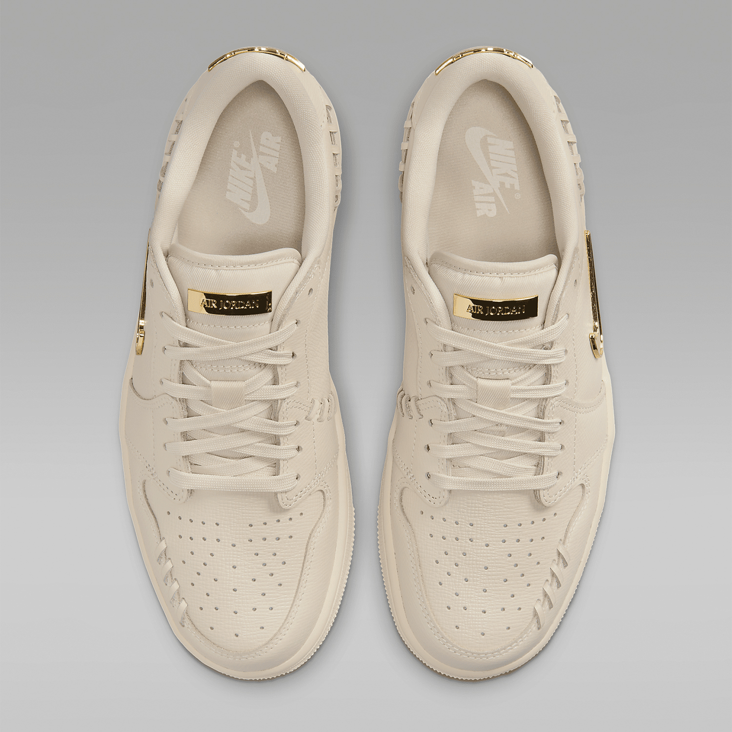 Nike Authentic Air Jordan 1 MM - Women'S Shoes Nike Jordan บทวิจารณ์และราคา