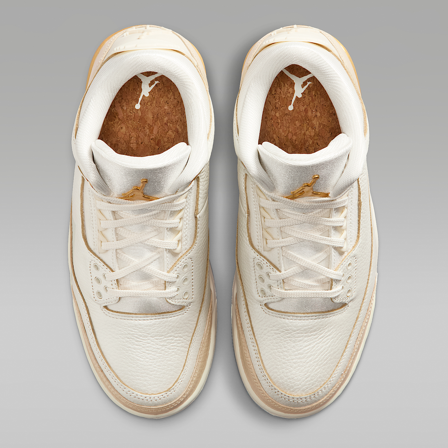 Nike Authentic JORDAN Women's  - Women'S Shoes Nike Jordan บทวิจารณ์และราคา
