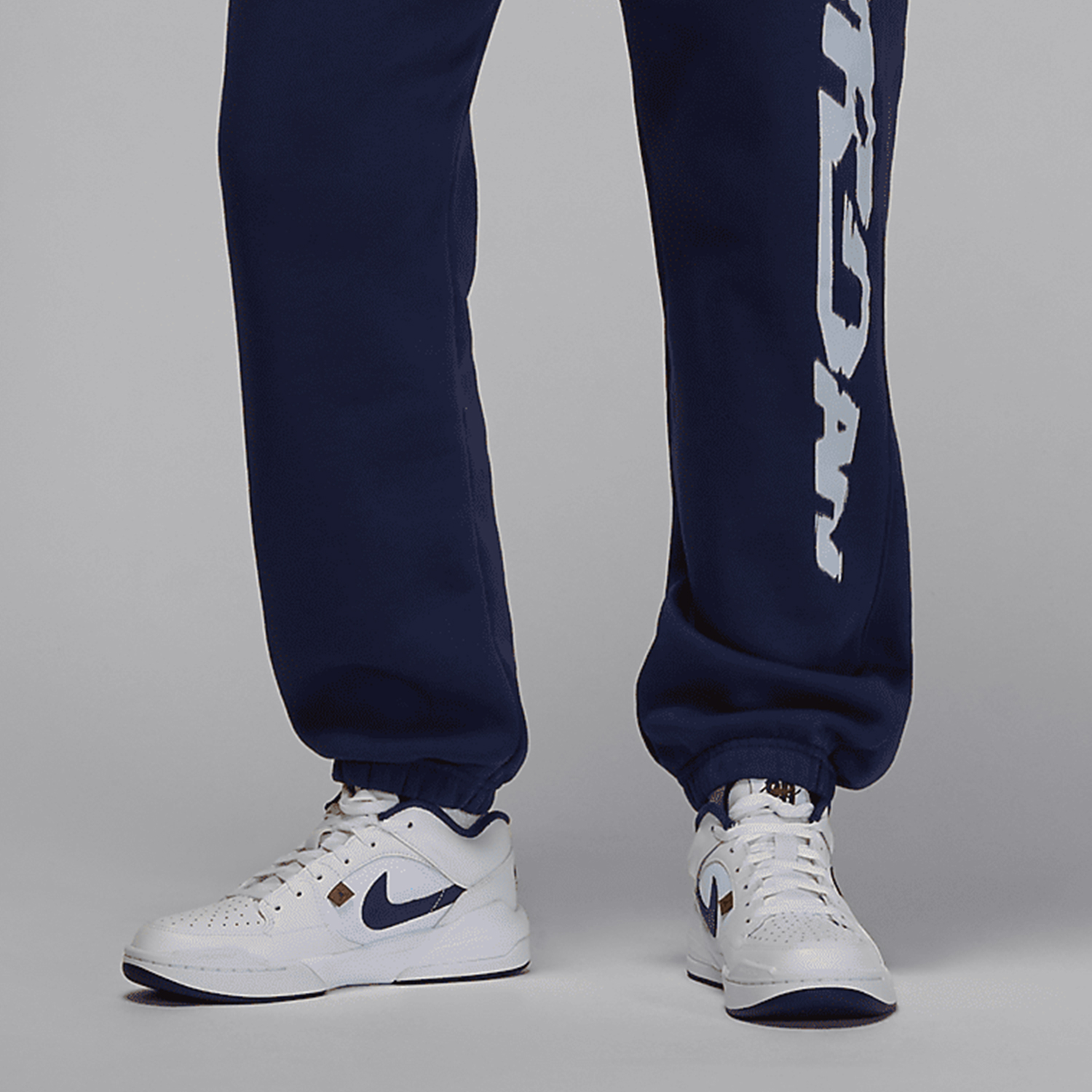 Nike genuine JORDAN Women's Cl - Women'S Shoes Nike Jordan บทวิจารณ์และราคา