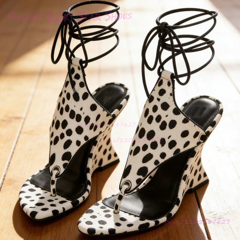 Brown Suede Tabi Wedge Sandals - Wedge Heeled Sneaker บทวิจารณ์และราคา
