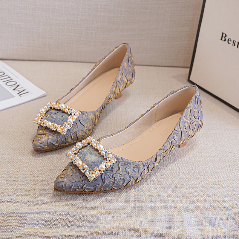 Ivory Textured Satin Pointed T - Ankle Strap Heels บทวิจารณ์และราคา